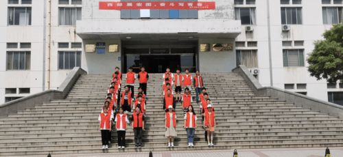 山理工垃圾清理挑戰(zhàn)賽,電氣與電子工程學院應戰(zhàn)